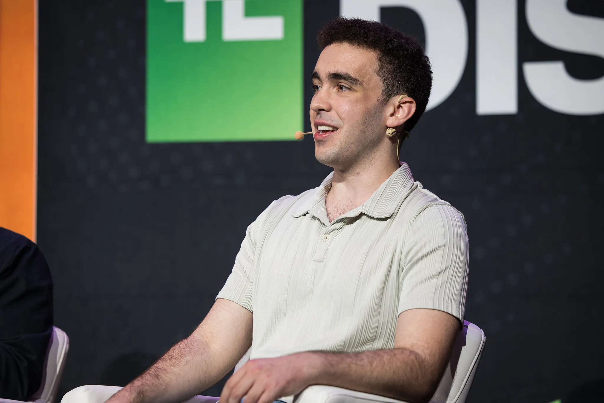 Анонімний соціальний додаток, який вважає, що може працювати в Саудівській Аравії